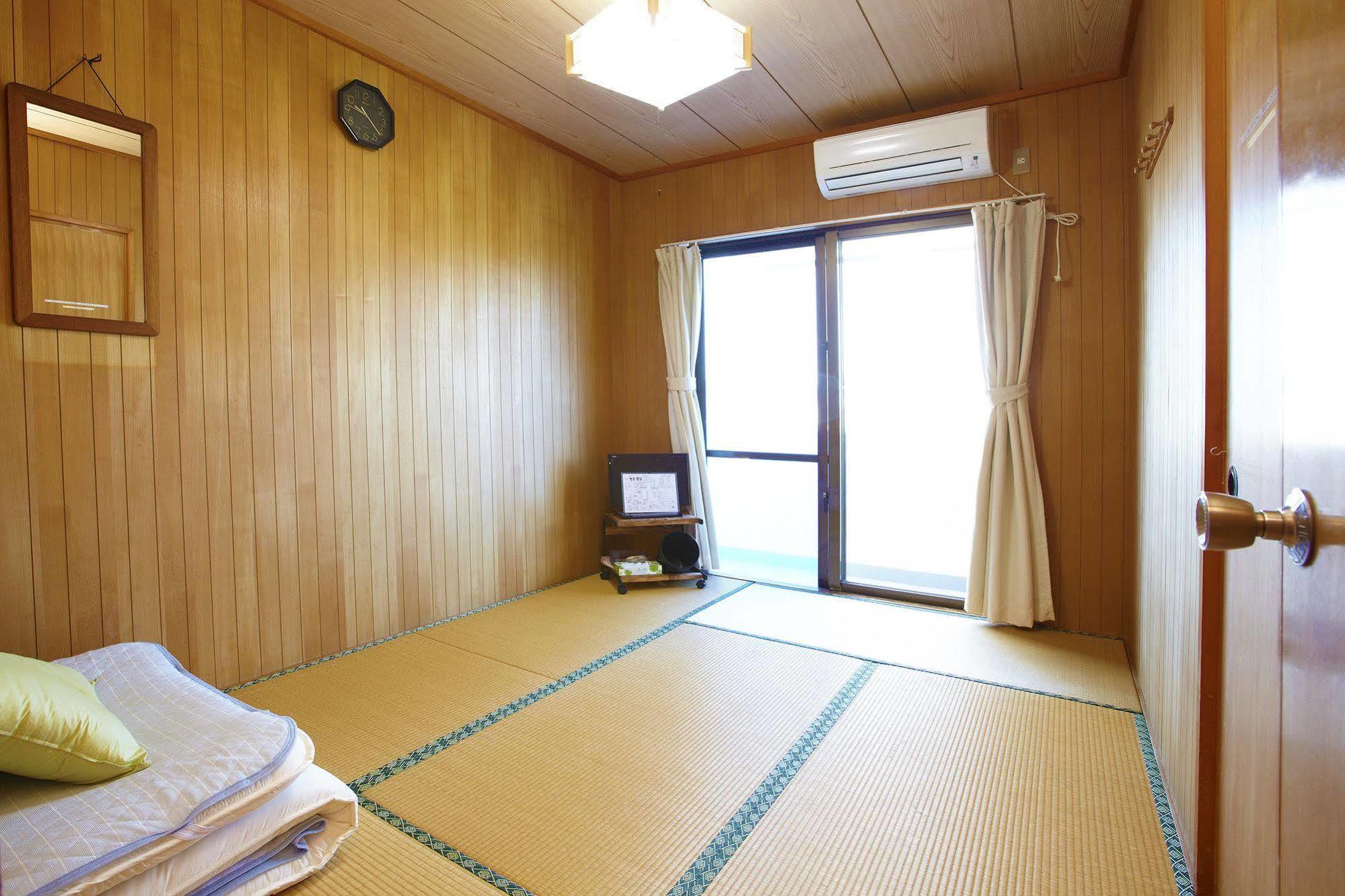 Minshuku Yadokari 호텔 자마미 외부 사진